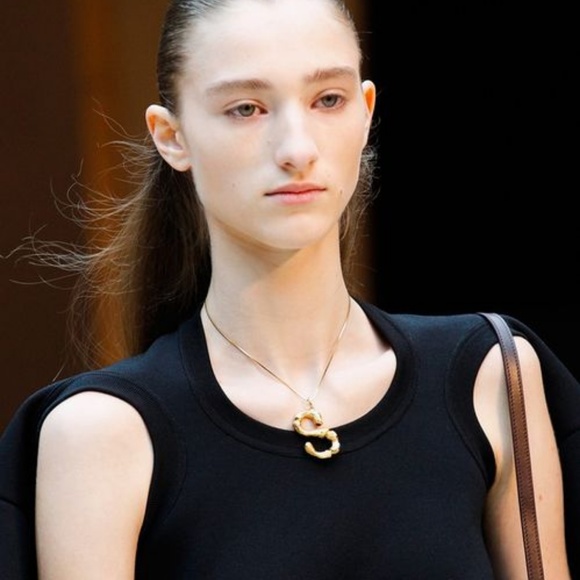 CELINE Alphabet Pendant - Picture 5 of 5